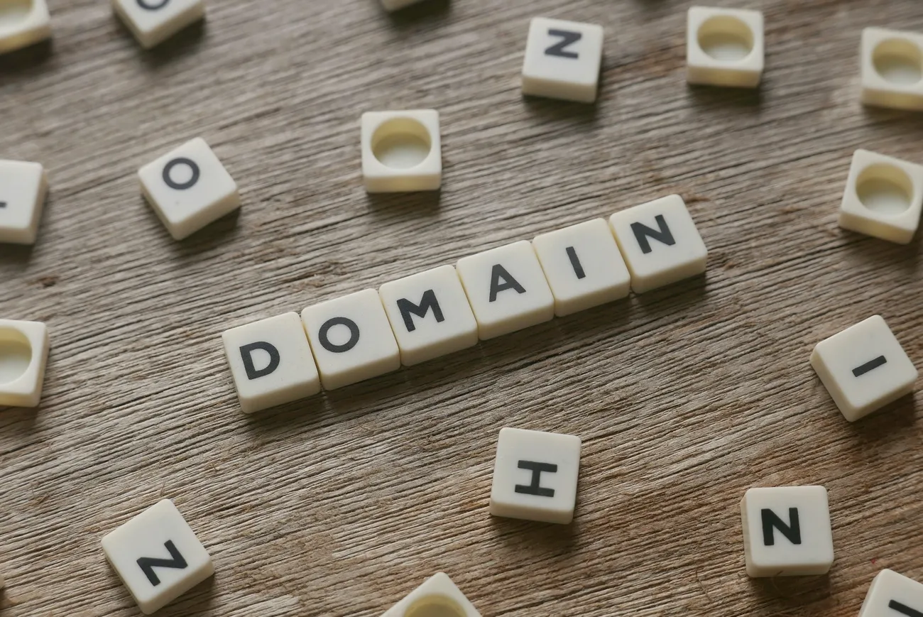 Free Website Builder with Custom Domain: What to Actually Look For